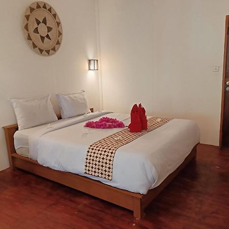 Gili Air Santay Bungalows Exterior photo