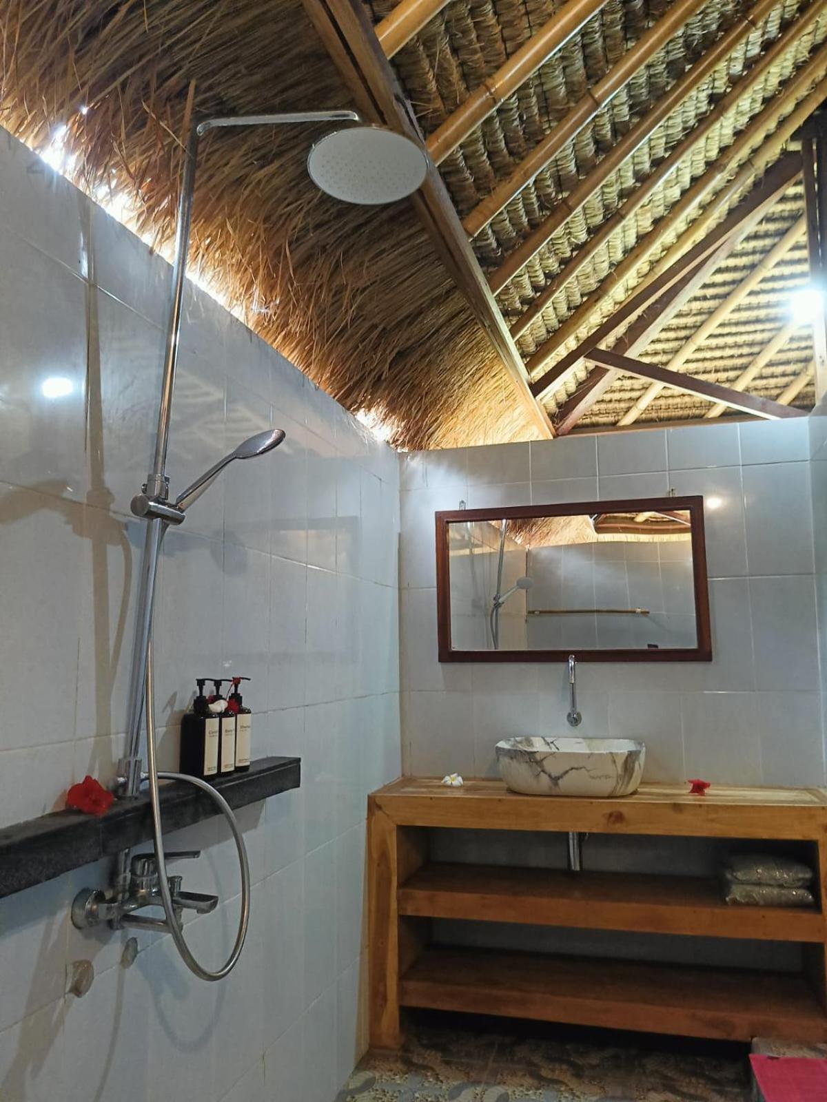 Gili Air Santay Bungalows Exterior photo